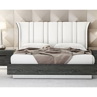 Wrought Studio™ Hutt Tufted Platform Bed