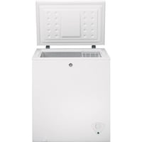 GE Appliances GE 5.0 Cu. Ft. Manual Defrost Chest Freezer