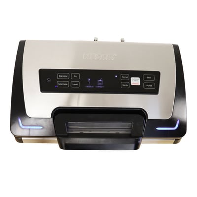 Premium Vacuum Sealer Featuring Liquidlock