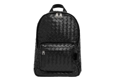 Women's Bottega Veneta Classic Backpack Small Intrecciato in Black