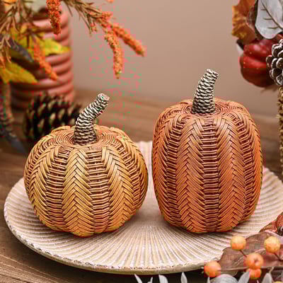 Valery Madelyn Thanksgiving Fall Decoration for Home Pumpkin Decor, 2pcs Resin Statue Artificial Rattan Pumpkins Figurine, Autumn Harvest Halloween Table Centerpieces, 6.2 inch Large