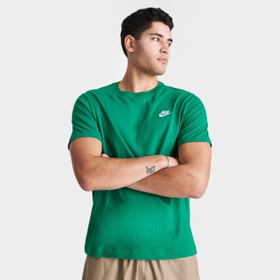 Nike Men's Sportswear Club T-Shirt in Malachite Size: XL