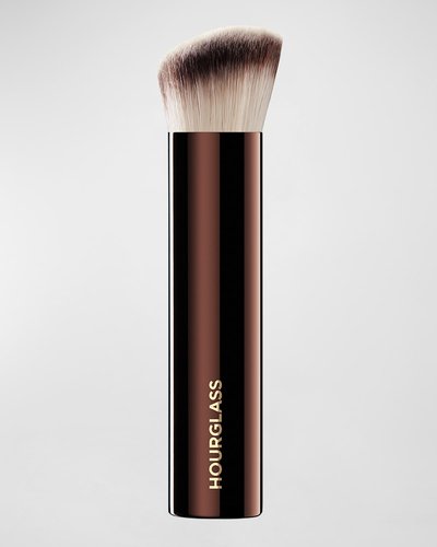 Vanish Seamless Finish Foundation Brush by HOURGLASS