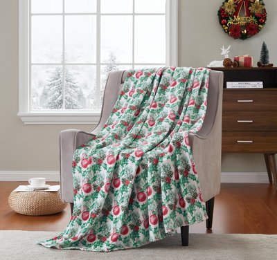 KATE AURORA Holiday Living Holly Pines Christmas Tree and Oraments Accent Throw Blanket 50 in W x 60 in L Polyester Large in White