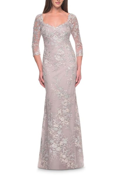 La Femme Embroidered Lace Fitted Gown for Mother of the Bride in Mauve at Nordstrom, Size 16
