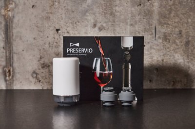 Preservio - #1 Non-Gas Wine Preservation Set – Keep Wine Fresh for Weeks – Precision Pressure + 2 Silicone Stoppers - White and Grey