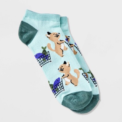 Women's Shopping Cats Low Cut Socks - Aqua 4-10: Lightweight Animal Print Ankle Apparel